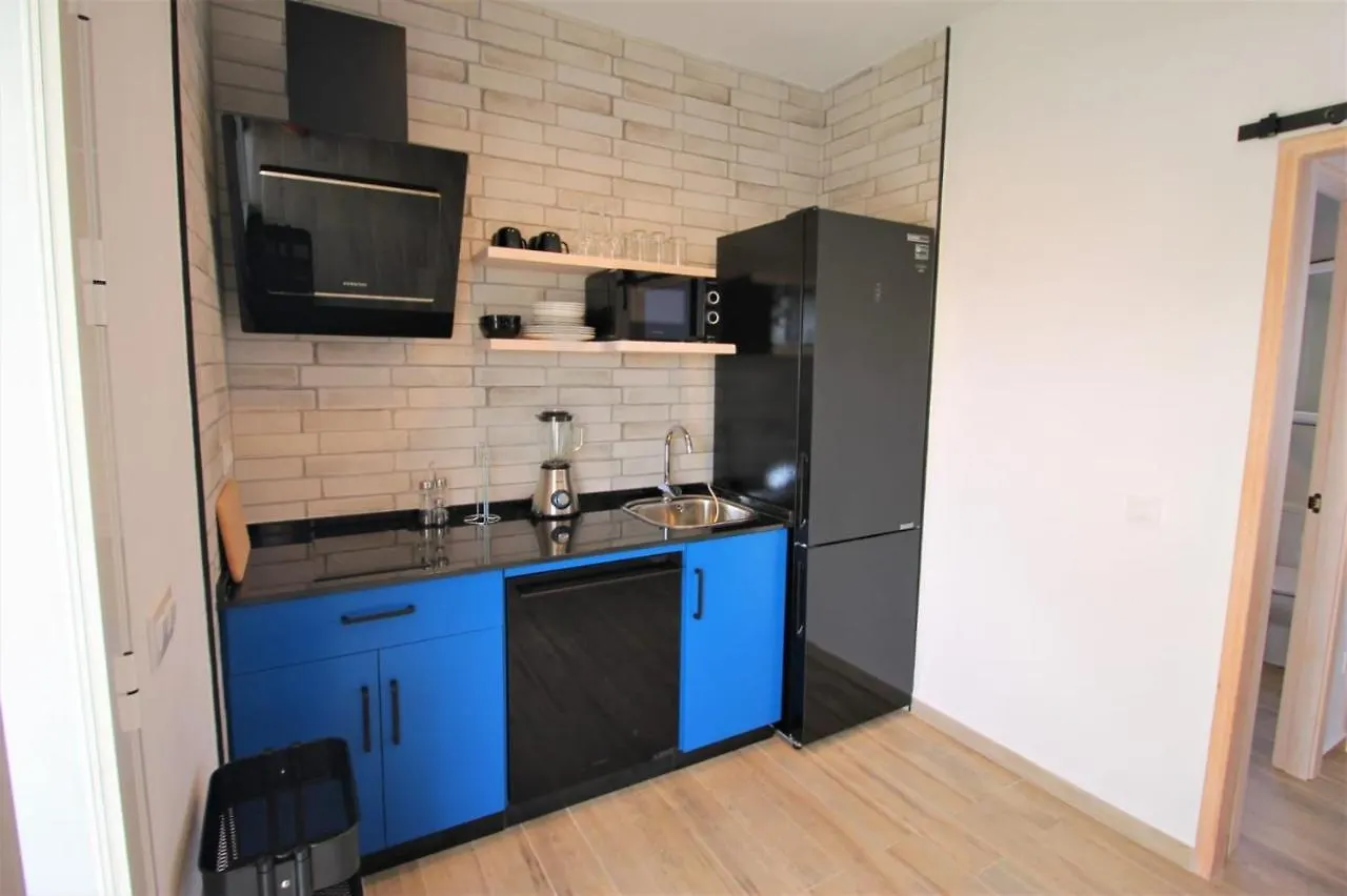 Apartment Ishel Trafalgar Zahora